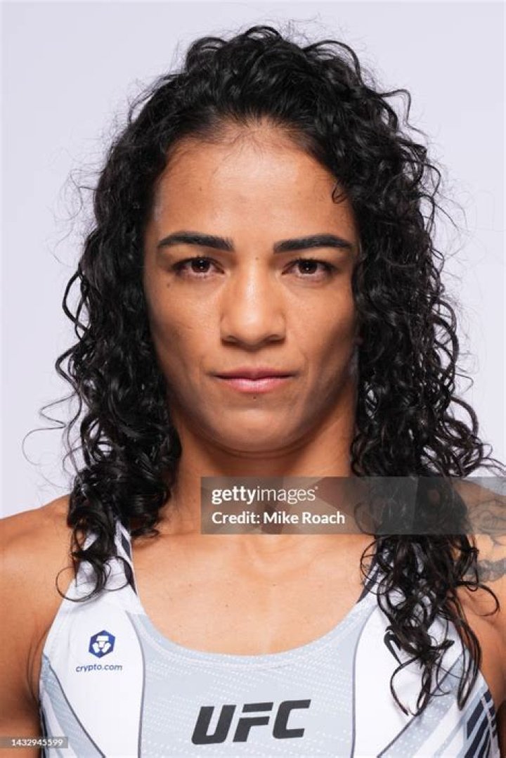 Discover The Secrets Of UFC Star Viviane Araujo